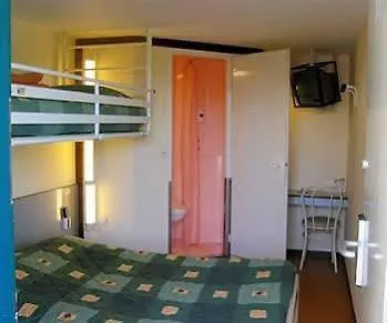 Premiere Classe Niort Est *