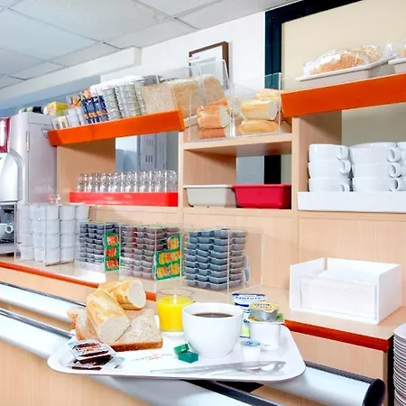 Hotel Premiere Classe Niort Est La Creche