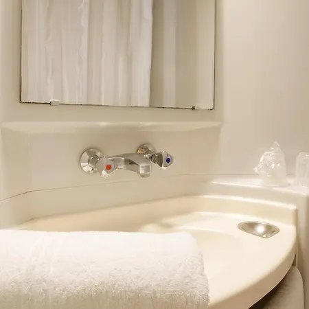 Hotell Premiere Classe Niort Est La Creche