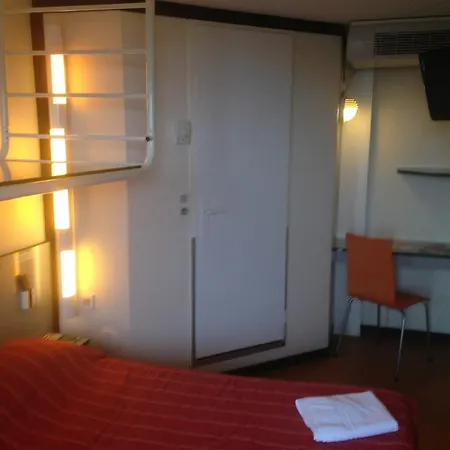 Hotell Premiere Classe Niort Est *