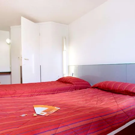 Premiere Classe Niort Est Hotell