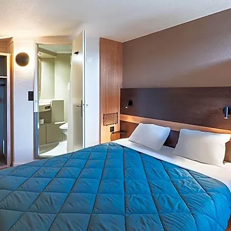 Premiere Classe Niort Est Hotel La Creche