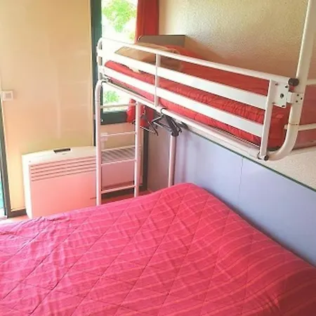 Premiere Classe Niort Est *