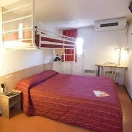 Premiere Classe Niort Est Hotell La Creche