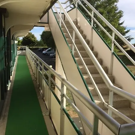 Premiere Classe Niort Est ホテル