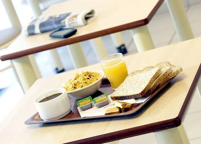 Premiere Classe Niort Est