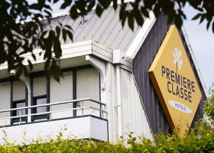 Premiere Classe Niort Est