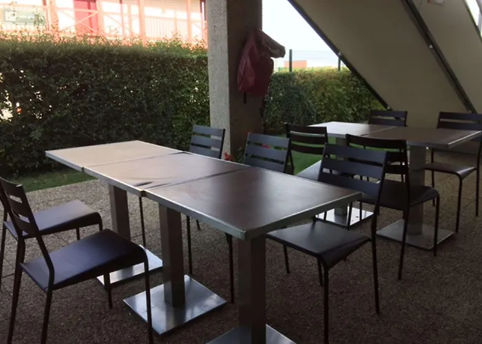 Premiere Classe Niort Est Hotel *