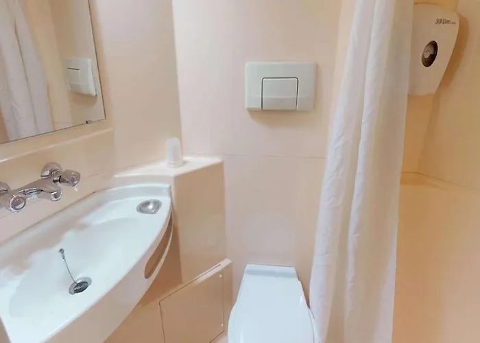 Premiere Classe Niort Est Hotel La Creche