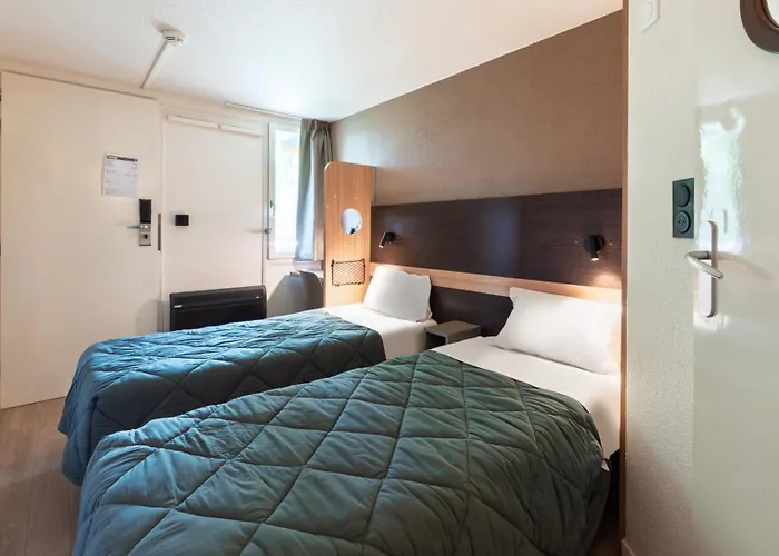 Premiere Classe Niort Est