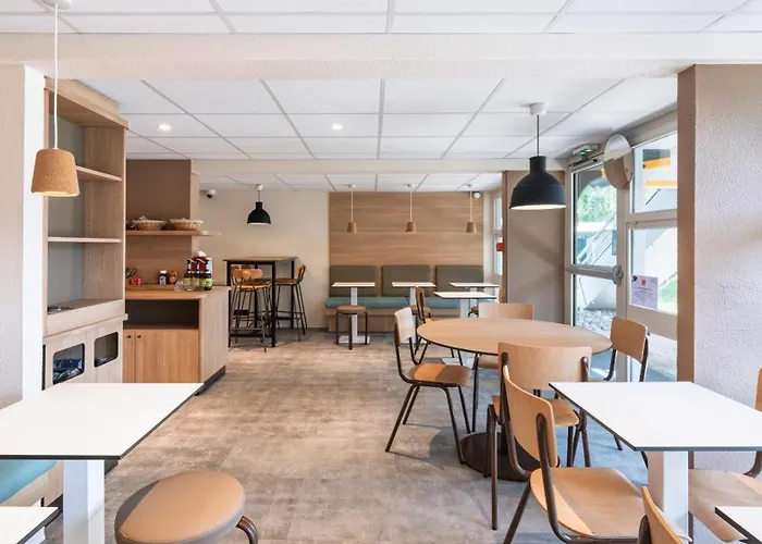 Premiere Classe Niort Est