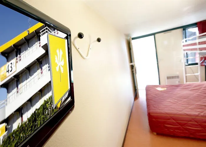 Hotel Premiere Classe Niort Est *